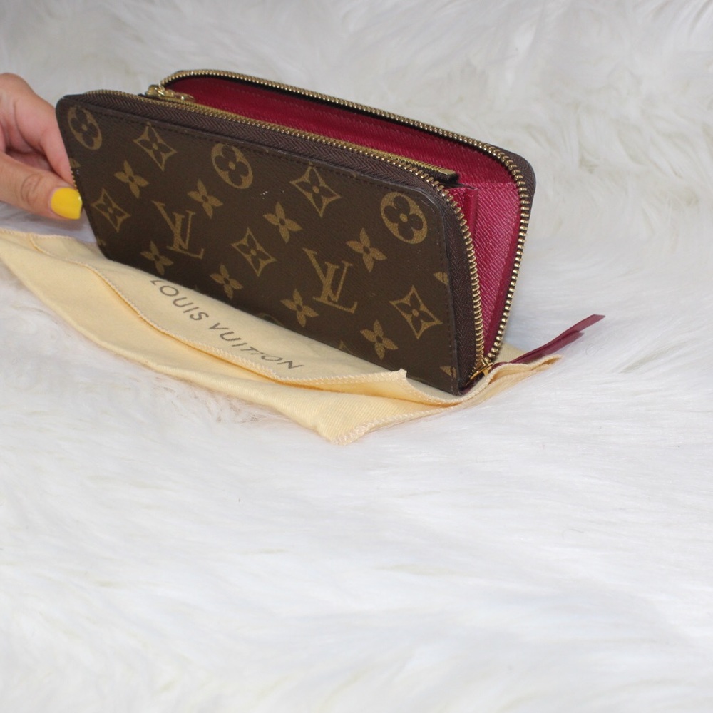 Louis Vuitton Wallet - SOLD